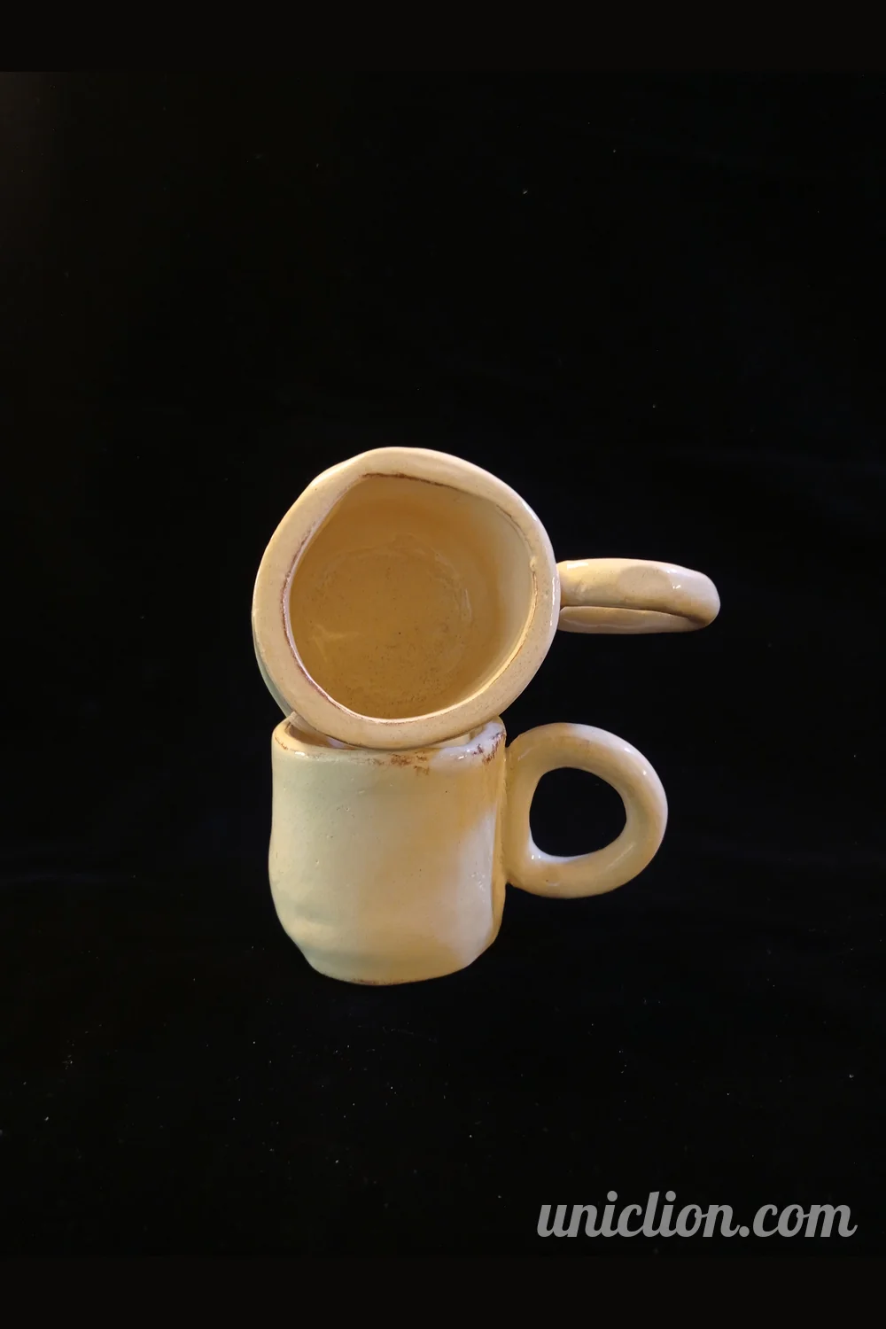 Handmade ceramic mug and saucer set, design Maniko dearte          Ask ChatGPT